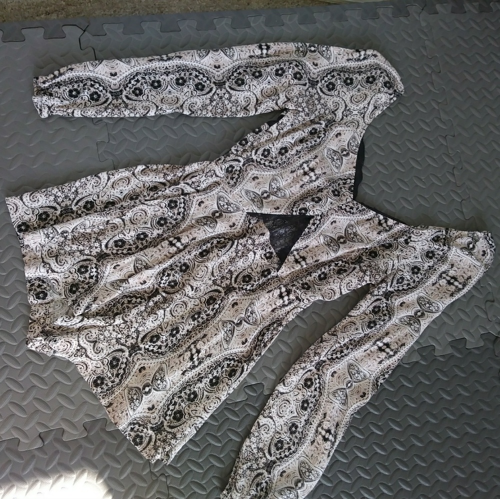 Kendal & Kylie Longsleeve Romper